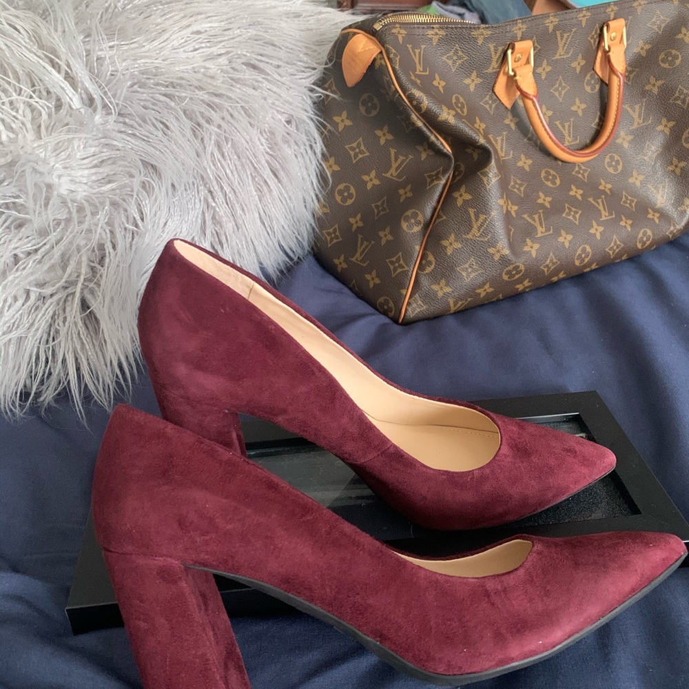 Nine West-Suede